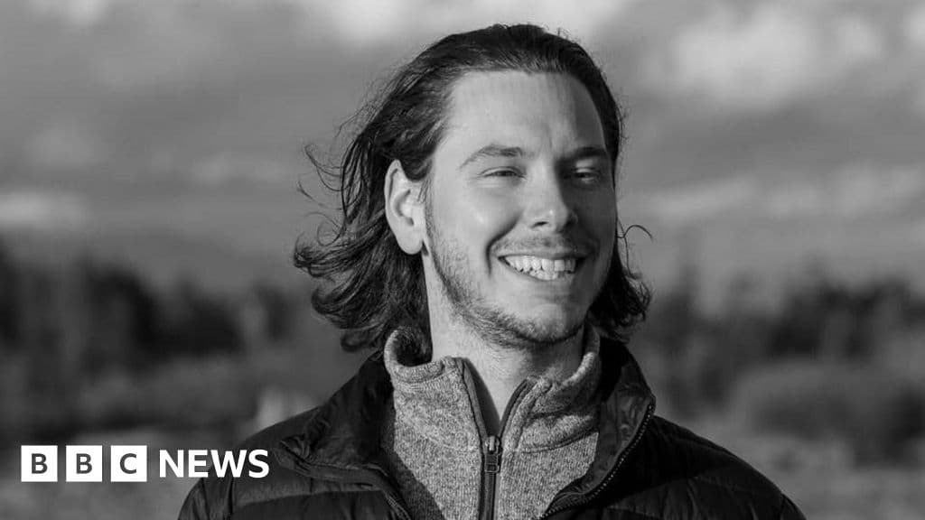 Tragic LaGuardia Plane Crash Claims Lives of Two Pilots