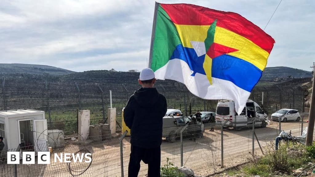 Israel Launches Airstrikes in Syria Amid Druze Clashes