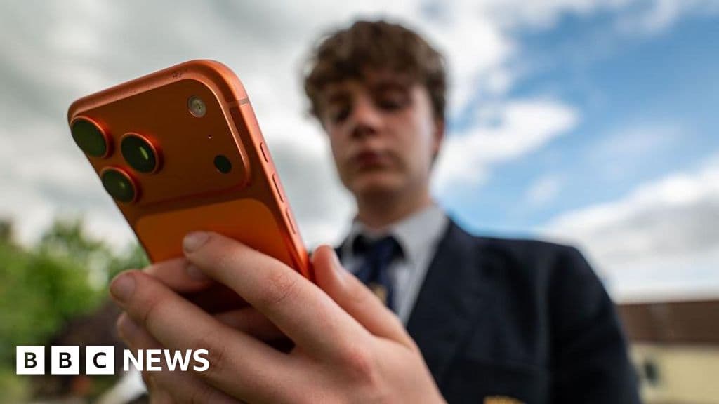 Government Plans Major Social Media Restrictions for Under-16s