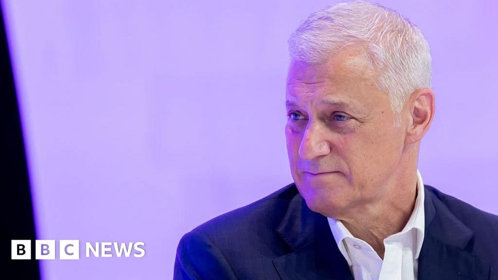 Standard Chartered CEO Apologizes for 'Lower Value' Remark