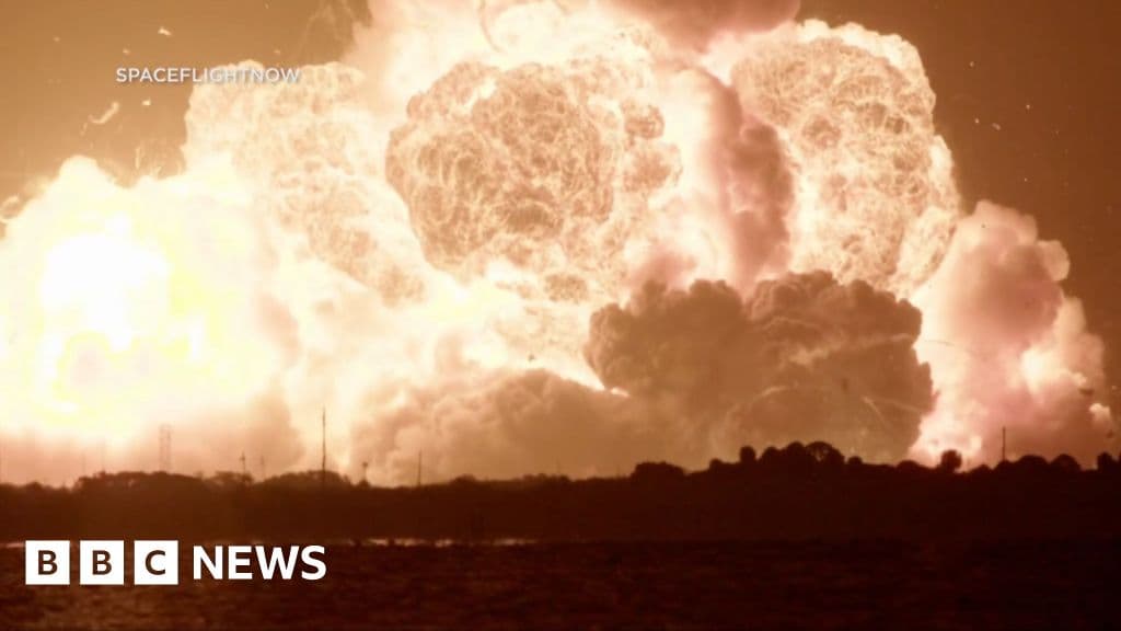 Breaking: Blue Origin Rocket Explodes During Florida Test