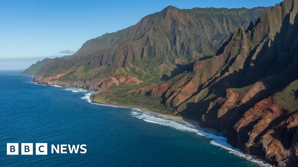 Tragic Helicopter Crash in Hawaii Claims Three Lives