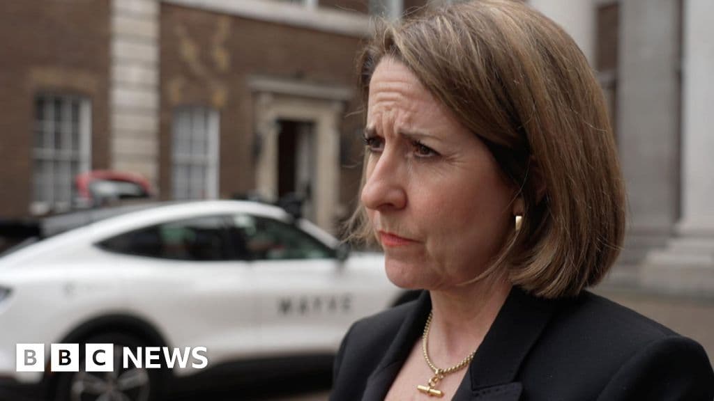 AI Minister Liz Kendall Admits She Doesn't Use AI at Work