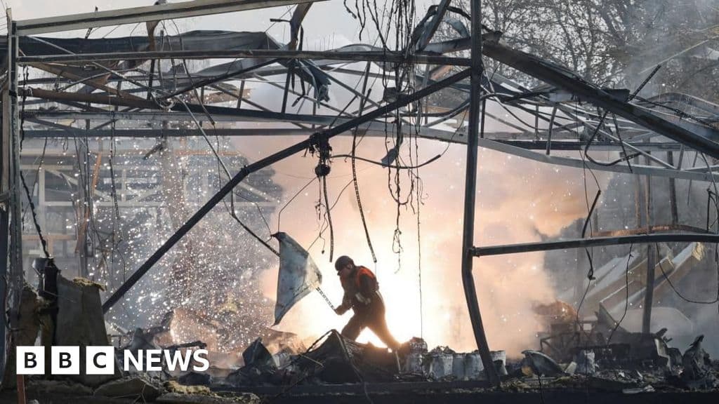 Zelensky Slams US for Extending Russian Oil Sanctions Waiver