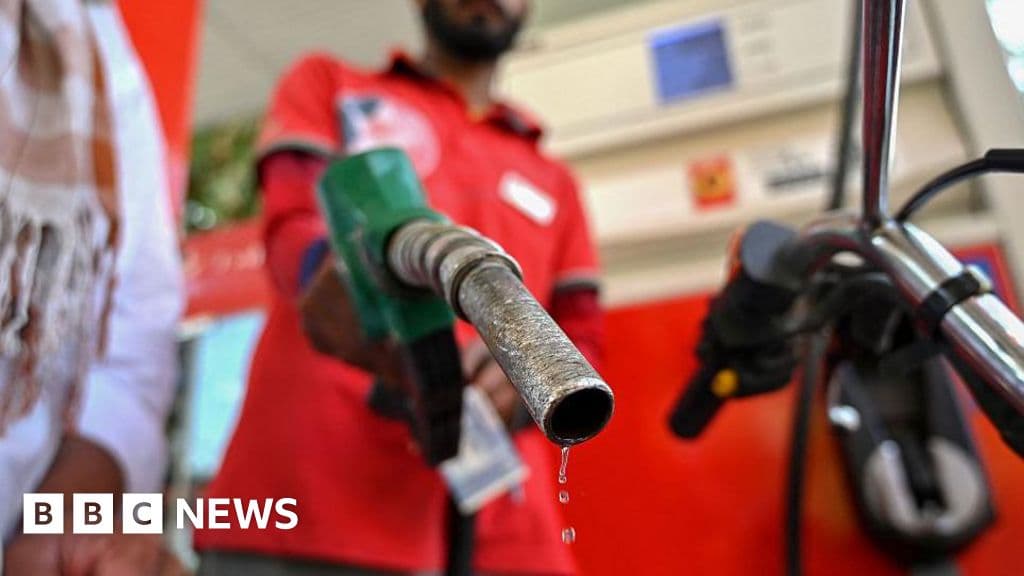 Oil Prices Surge as US-Iran Peace Talks Encounter Hurdles