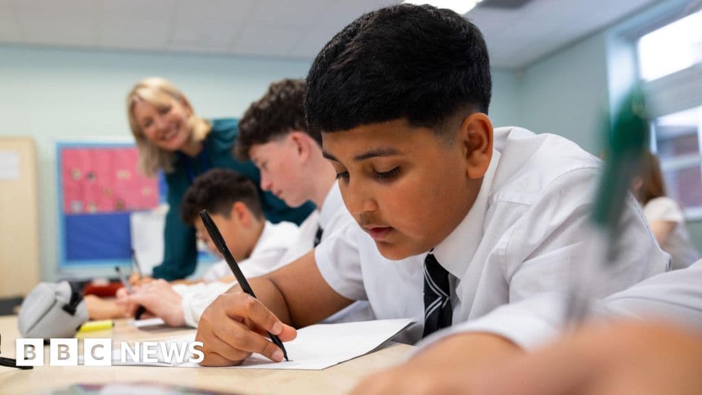 Merseyside's Sefton Council Defies UK's Youth Unemployment Crisis