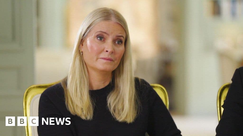 Crown Princess Mette-Marit Speaks on Epstein: 'I Was Deceived'