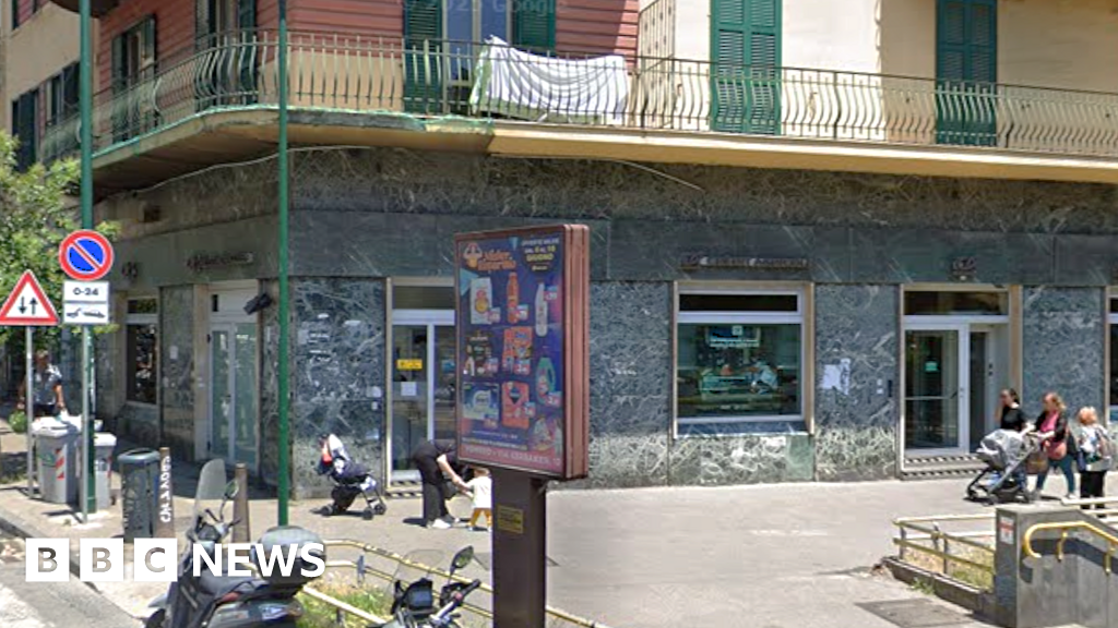 Shocking Naples Bank Heist: Hostages Held, Robbers Escape