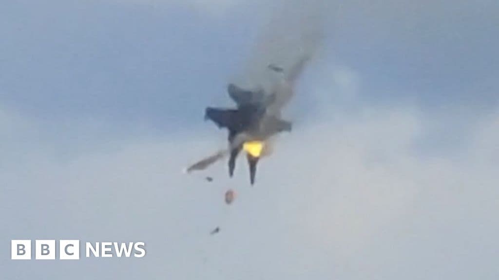 Shocking Mid-Air Collision of Fighter Jets at Idaho Air Show