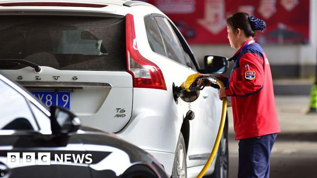 Oil Prices Surge as Trump Briefed on Iran Military Plans