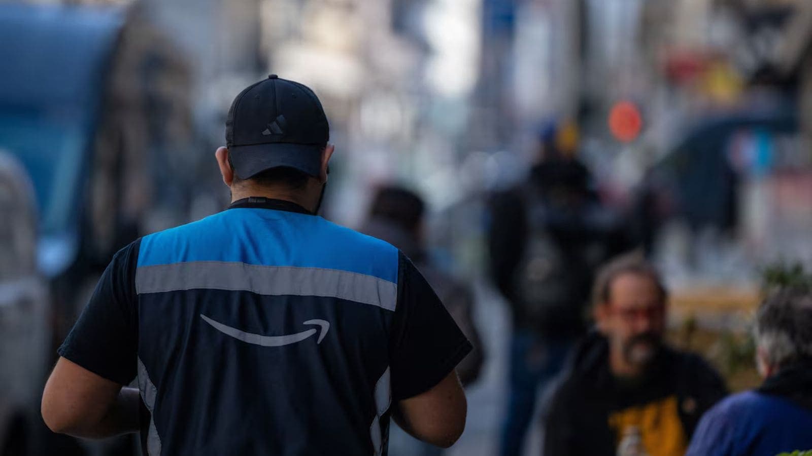 Amazon Launches AI Tools to Revolutionize Hiring and Supply Chains
