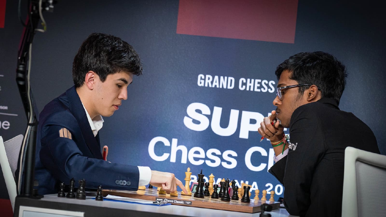 Breaking: Praggnanandhaa Weighs In on Gukesh vs Sindarov Clash