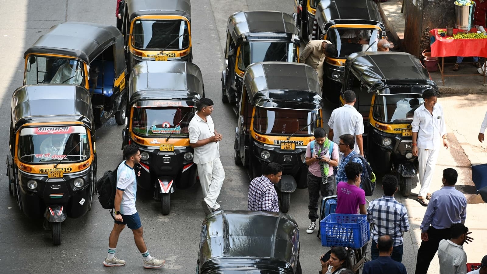 Mumbai's Marathi Language Mandate: What Commuters Really Think