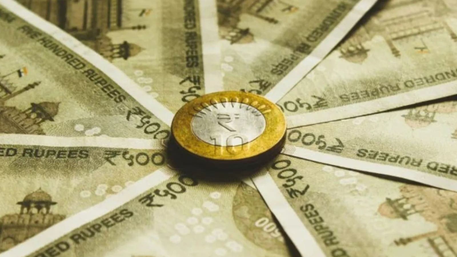 Rupee Drops 18 Paise to 96.38 Against Dollar Amid Oil Prices