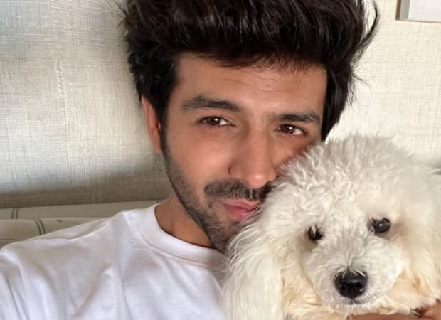 Kartik Aaryan Celebrates National Pet Day with Katori & Chatori