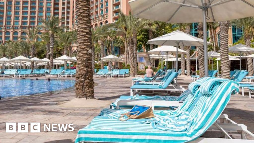 German Tourist Wins €900 After Sun Lounger Battle in Greece