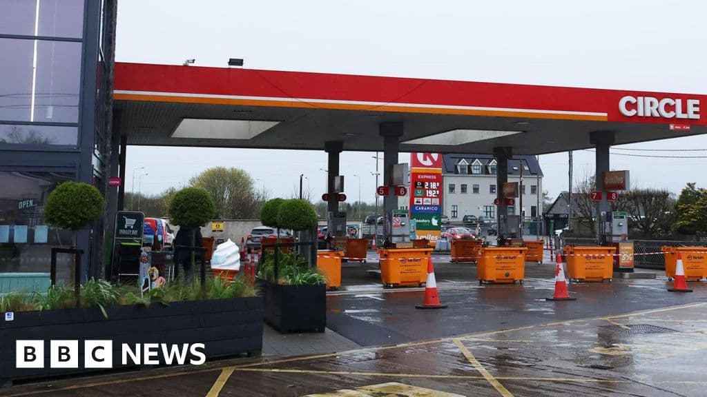 Critical Irish Cabinet Meeting Set Amid Ongoing Fuel Protests