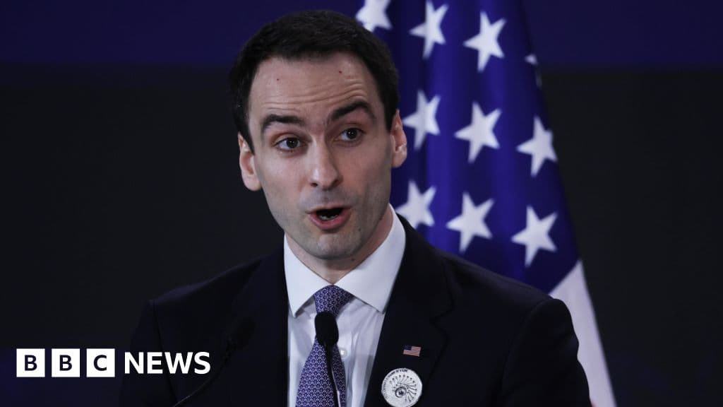 White House Warns of China’s AI Tech Theft Tactics