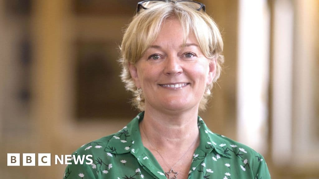 Jo Malone Seeks Justice Amid Estée Lauder Lawsuit Drama