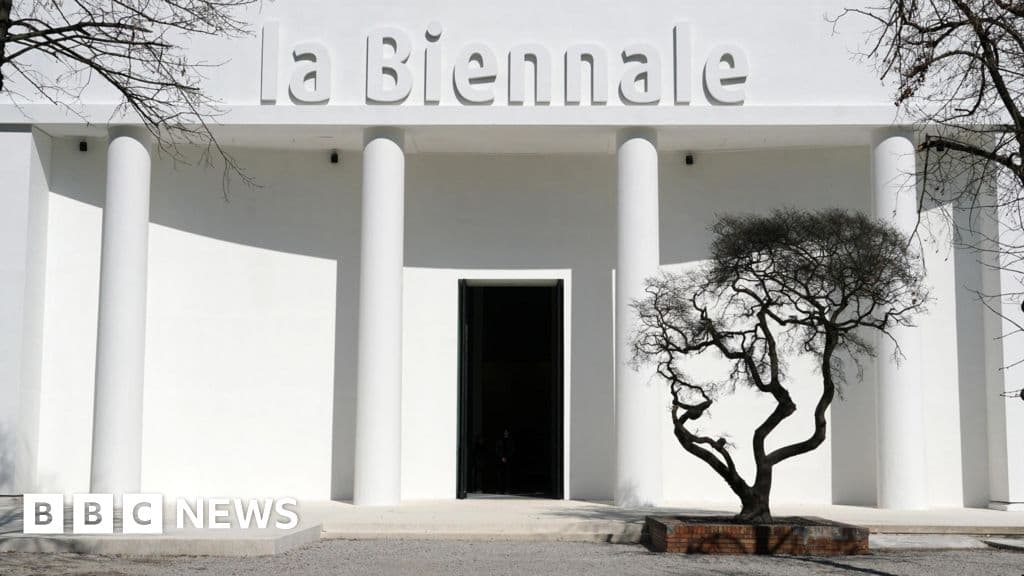Shocking Resignation of Venice Biennale Jury Before Opening