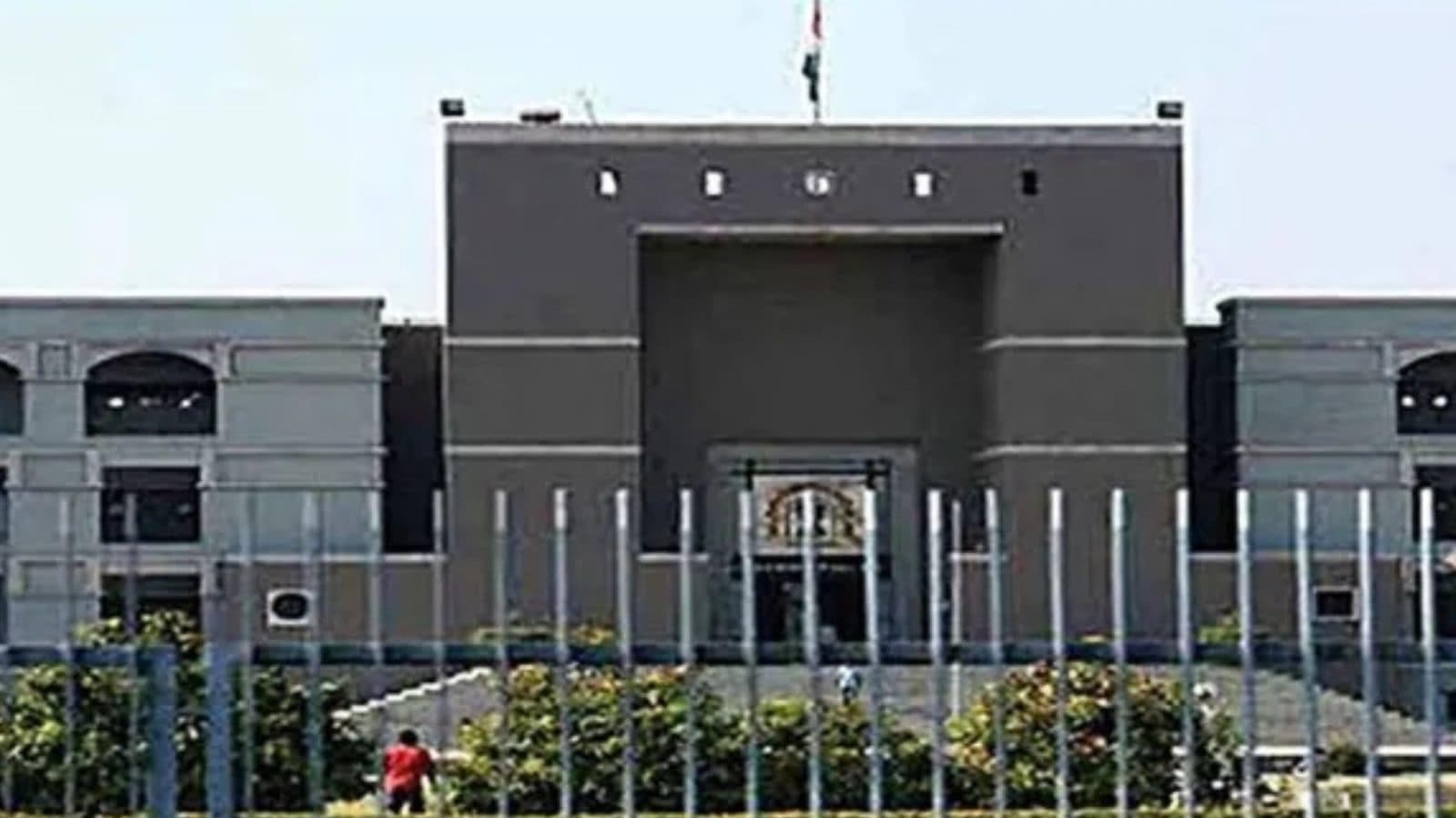 Gujarat HC Upholds Acquittals in 2002 Riot Cases, Citing Flaws