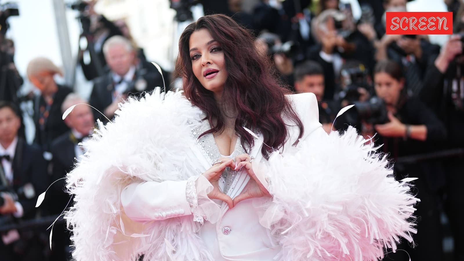 Aishwarya Rai Stuns at Cannes 2026 Closing Ceremony
