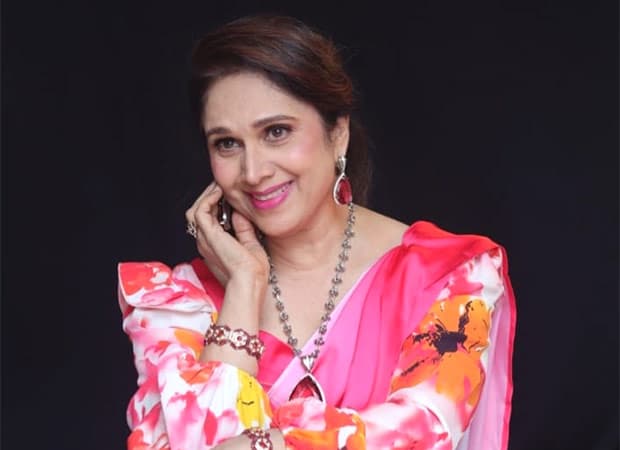 Breaking: Meenakshi Seshadri Returns to Mumbai After 30 Years