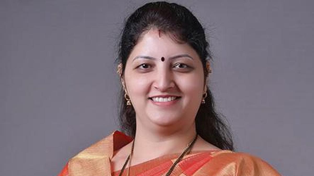 Maharashtra Women's Panel Chief Resigns Amid Controversy