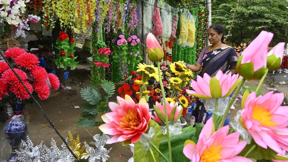 Maharashtra's Shocking Ban on Plastic Flowers Announced