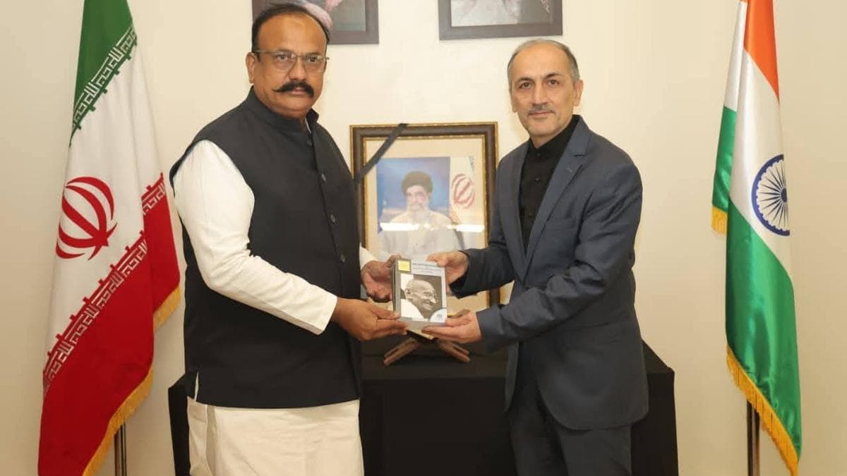 Maharashtra Congress President Urges Peace Amid Conflict