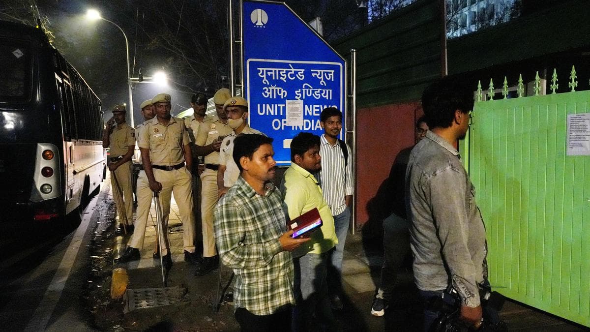 Breaking: Trump Mulls Ending Iran Conflict Amid Domestic Turmoil