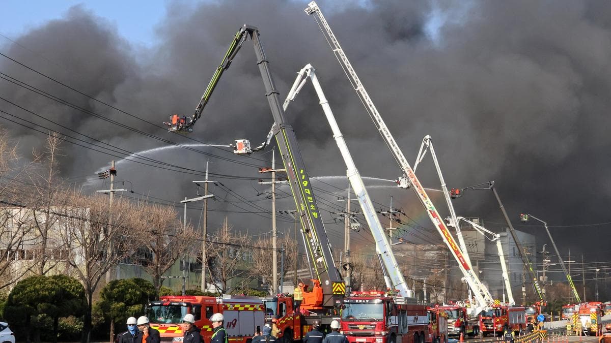 Tragic Fire Claims 10 Lives at South Korean Auto Parts Plant
