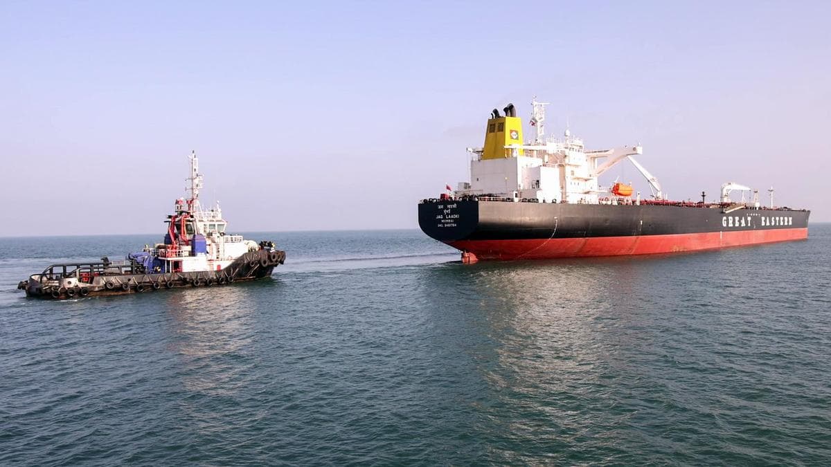 Crude Oil Tanker ‘Jag Laadki’ Reaches Gujarat Amid Turmoil