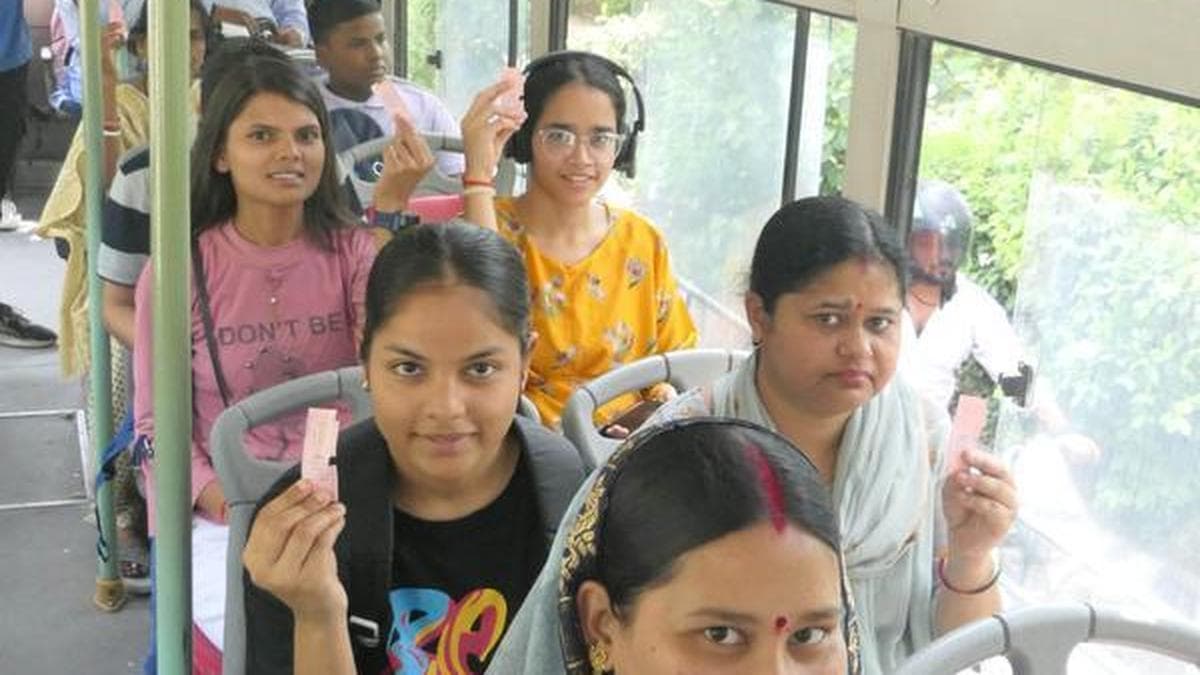 Delhi CM Announces 3-Month Extension for Pink Ticket Scheme