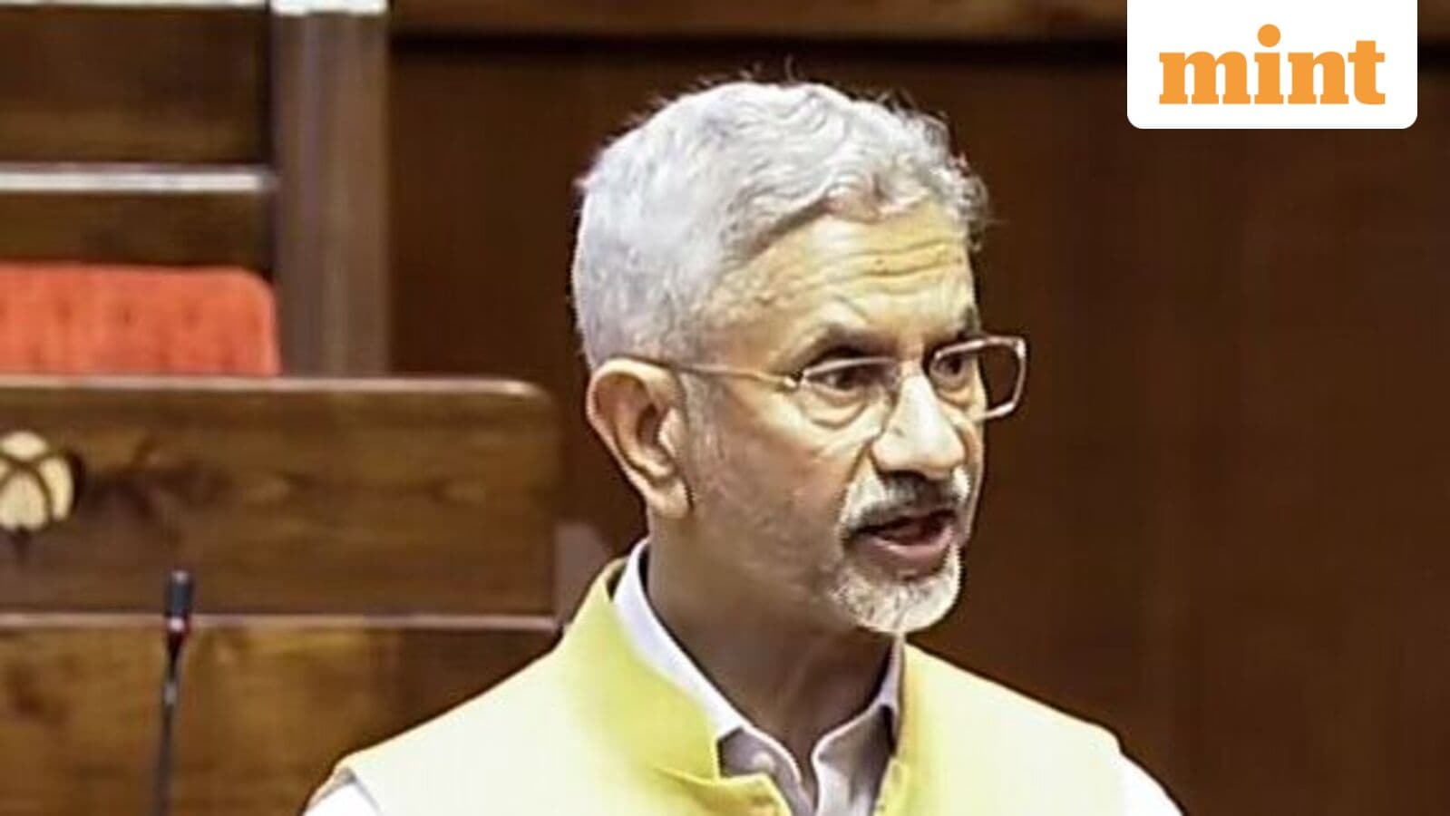 Jaishankar Engages with Iran's Araghchi Amid Strait Tensions