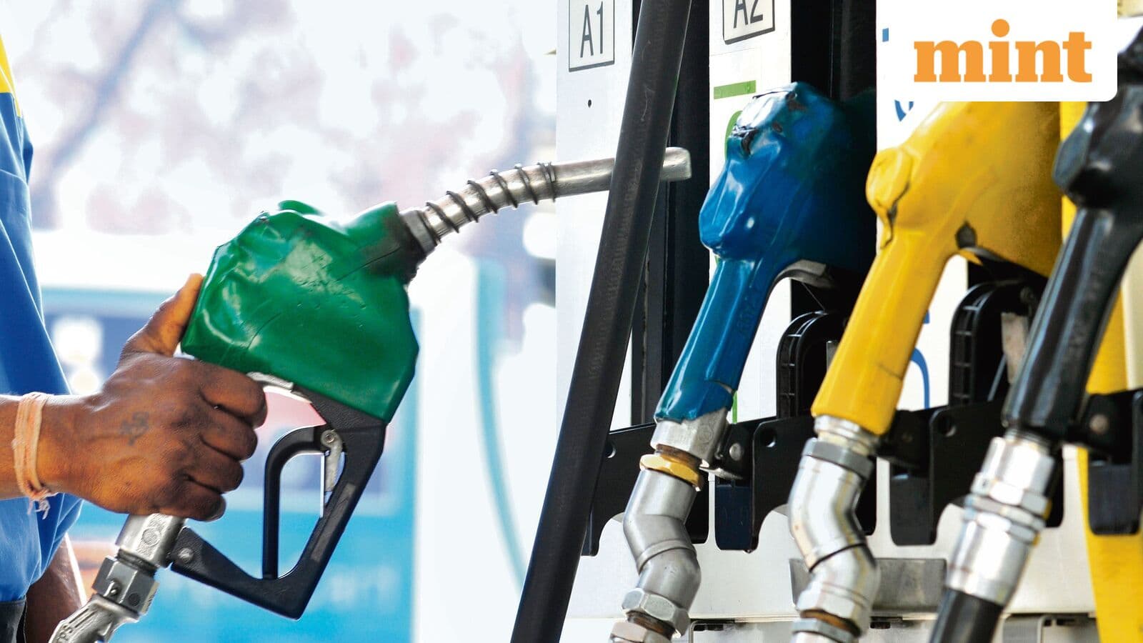 Fuel Prices Unchanged: March 16 Rates for Bengaluru, Mumbai, Delhi