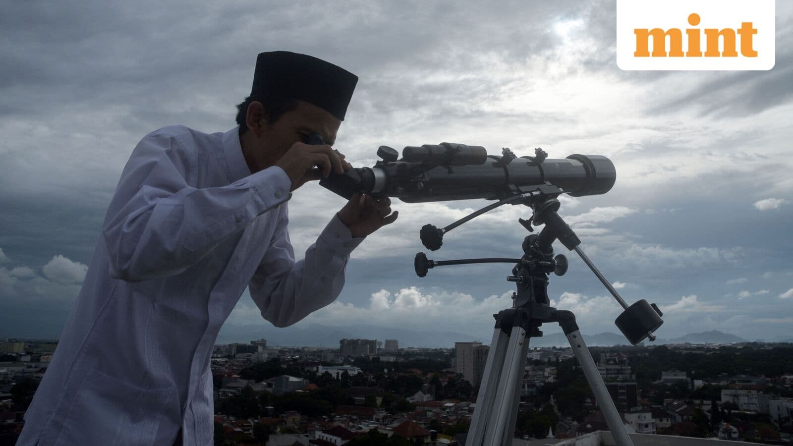 Eid Moon Sighting Today: Will Clouds Obscure the Crescent?