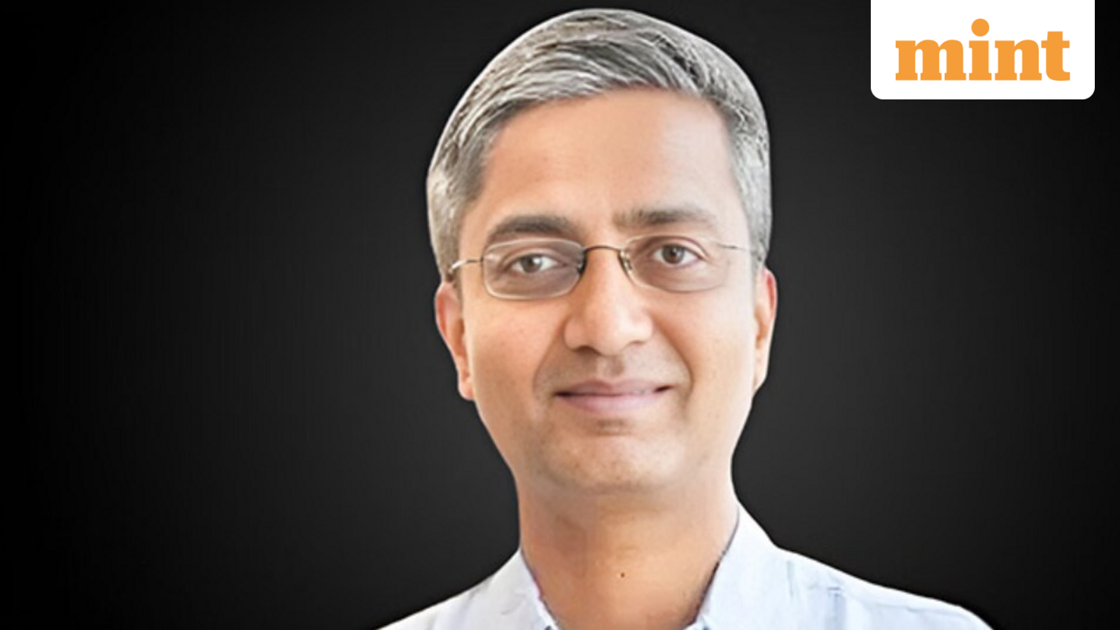 Shocking Resignation: Flipkart's Group CFO Steps Down