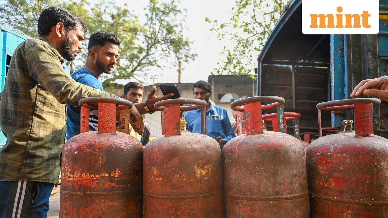 LPG Cylinder Prices Unchanged Amid Middle East Tensions