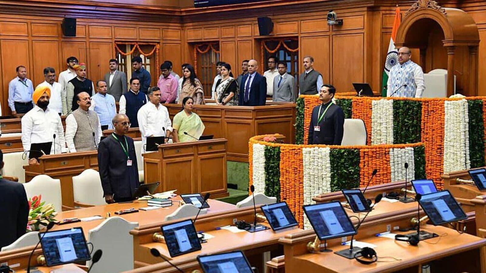 Bomb Threat Targets Delhi Assembly Speaker, PM Modi, and More