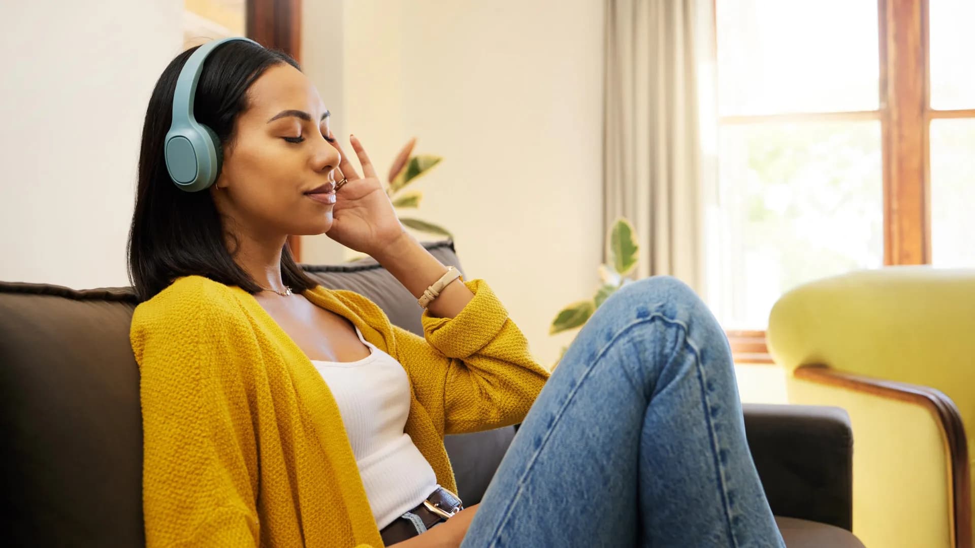 Revolutionary Music Therapy Reduces Anxiety in Just 24 Minutes